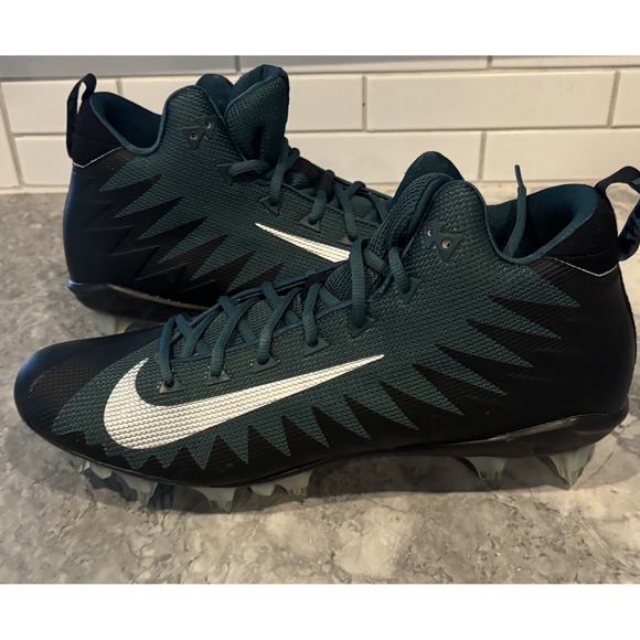 Nike Other - Nike Alpha Menace Pro TD‎ PF Mid Black / Green 915414 Men's Size 14.5 New